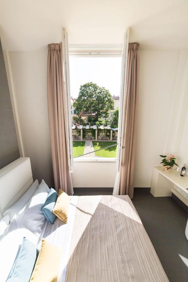 Lucus Exclusive Bed And Breakfast Lucca Exterior foto